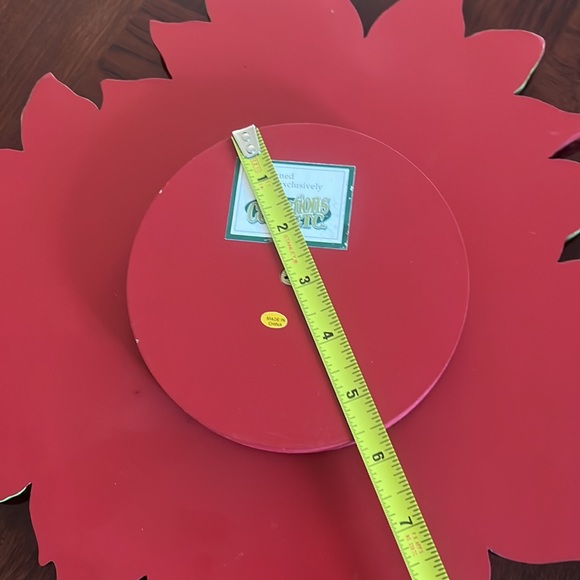 Collections Etc. Wooden Poinsettia Lazy Susan - Picture 8 of 10